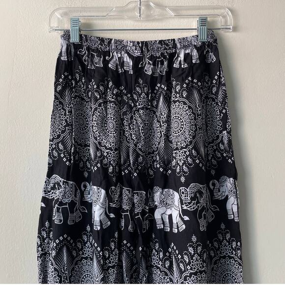 Bamboo House Black & White Drawstring Elephant & Paisley Print Harem Pants - Picture 7 of 10